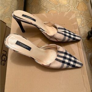 Burberry Women's Checkered Heels - Black and Cream
